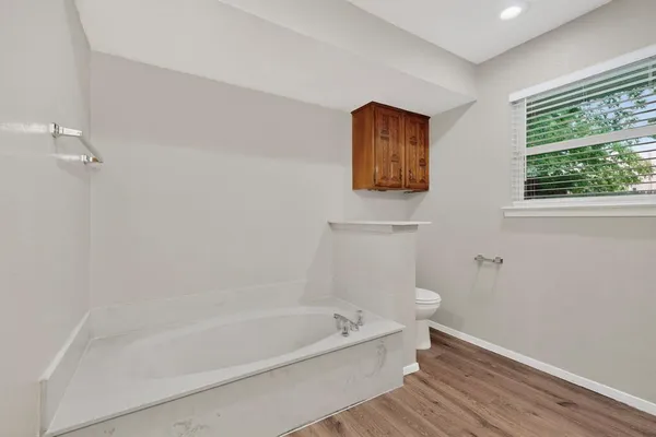$2,245 | 3725 Northridge Drive, Irving, TX 75038