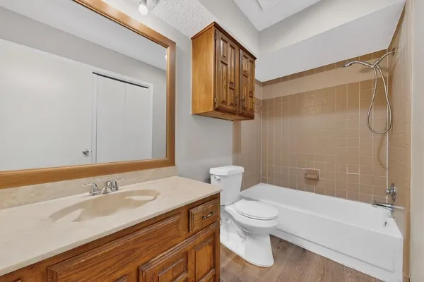 $2,245 | 3725 Northridge Drive, Irving, TX 75038