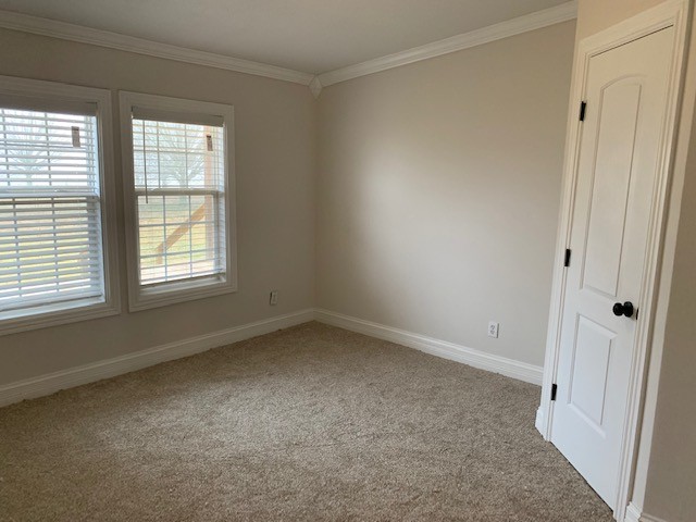 2132 Sagely Anderson Road Manchester, TN 37355 - Photo 13 of 14 an empty room with a window