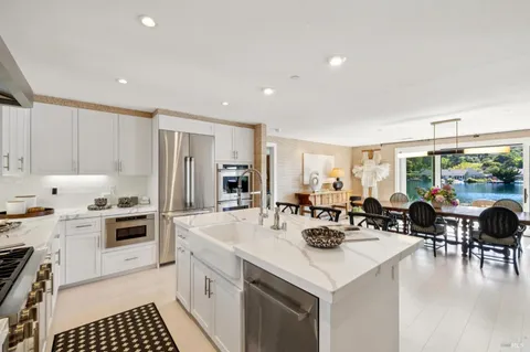 $8,500,000 | 19 Peninsula Road, Belvedere, CA 94920