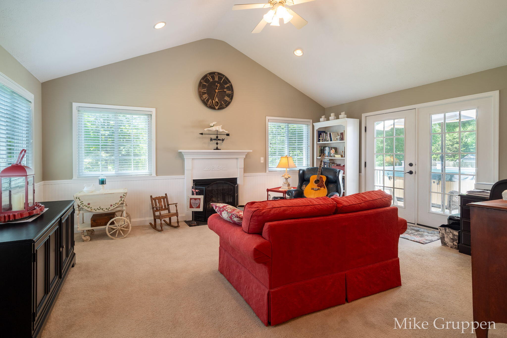 2565 Spring Court Zeeland, MI 49464 - Photo 20 of 49 20-web-or-mls-2565 Spring Court-075