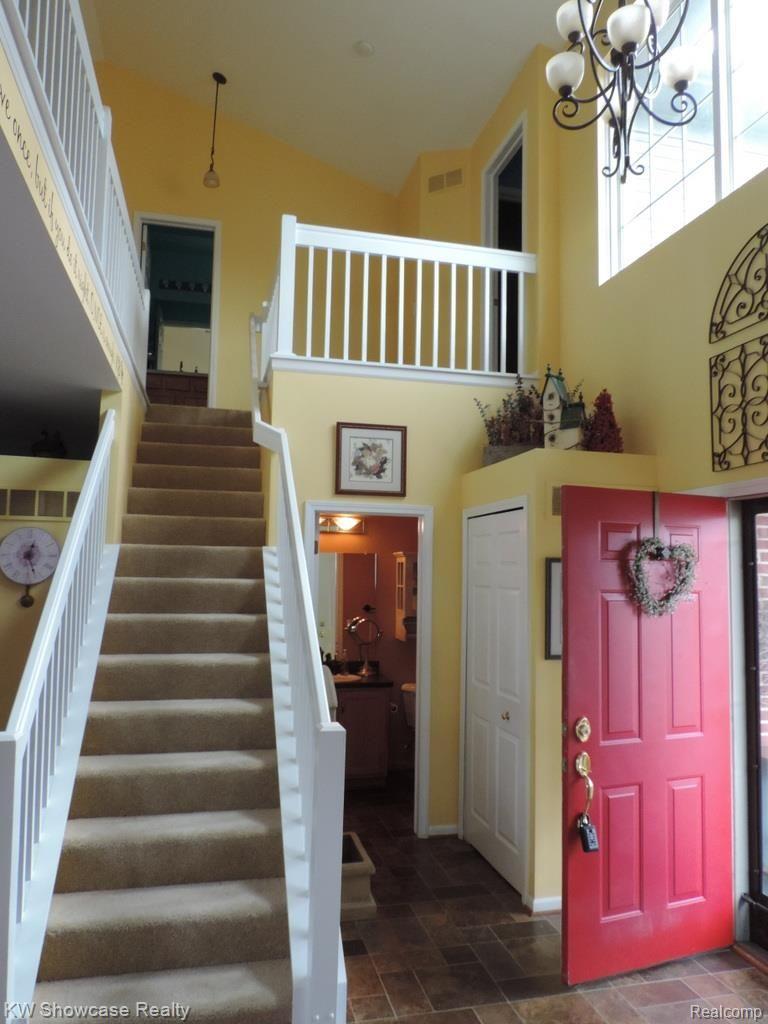 2531 Ravine Side North Howell, MI 48843 - Photo 10 of 41 Beuatiful foyer & Stairway