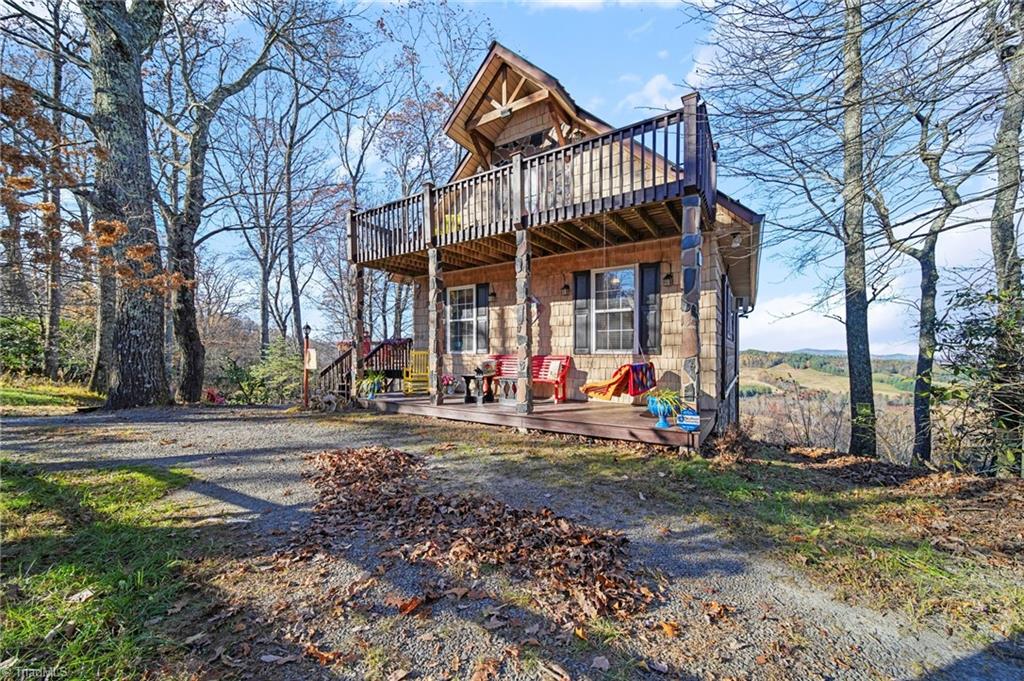 1902 Brown Road Sparta, NC 28675 - Photo 12 of 32