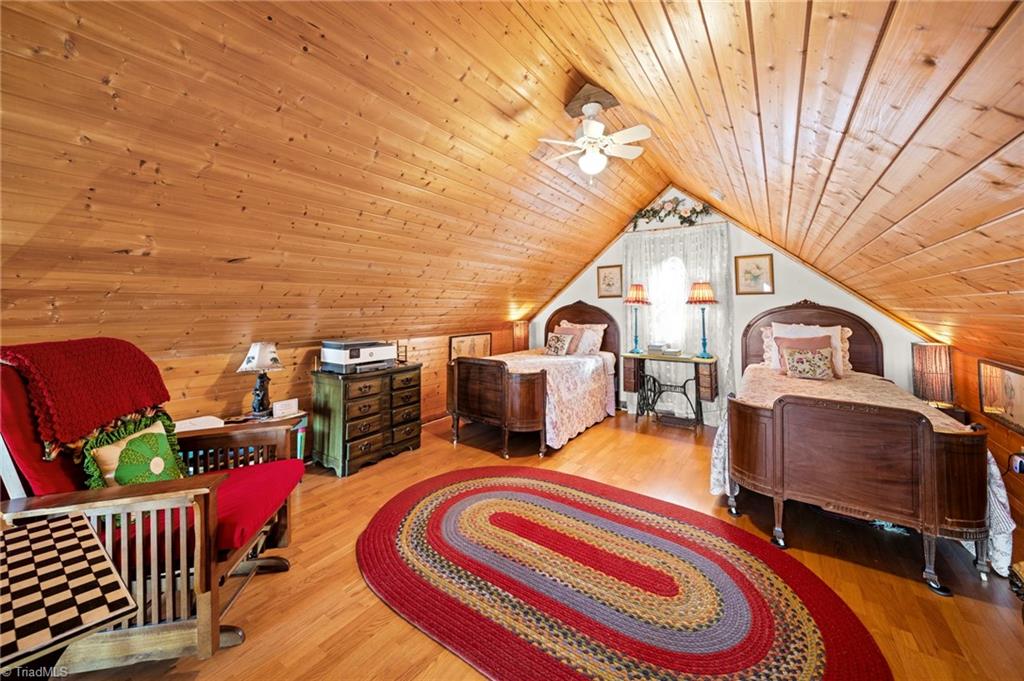 1902 Brown Road Sparta, NC 28675 - Photo 22 of 32