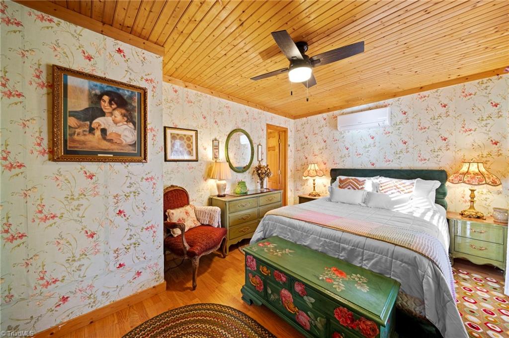 1902 Brown Road Sparta, NC 28675 - Photo 25 of 32