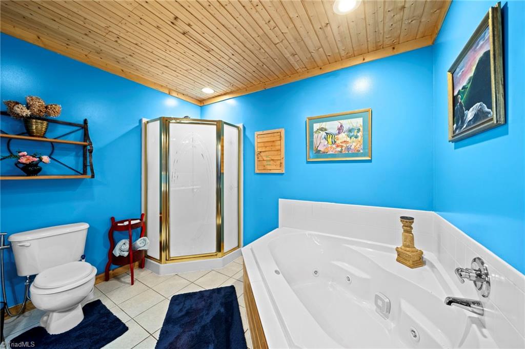 1902 Brown Road Sparta, NC 28675 - Photo 29 of 32