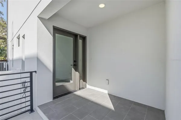 $1,148,000 | 4509 West North A Street, Unit 2, Tampa, FL 33609