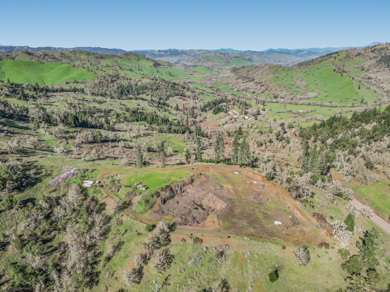 2268 Sunshine Road Roseburg, OR 97470 - Photo 23 of 34 DJI_0631