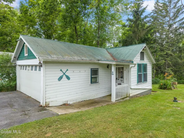 $206,000 | 1659 Highway 7, Cobleskill, NY 12043