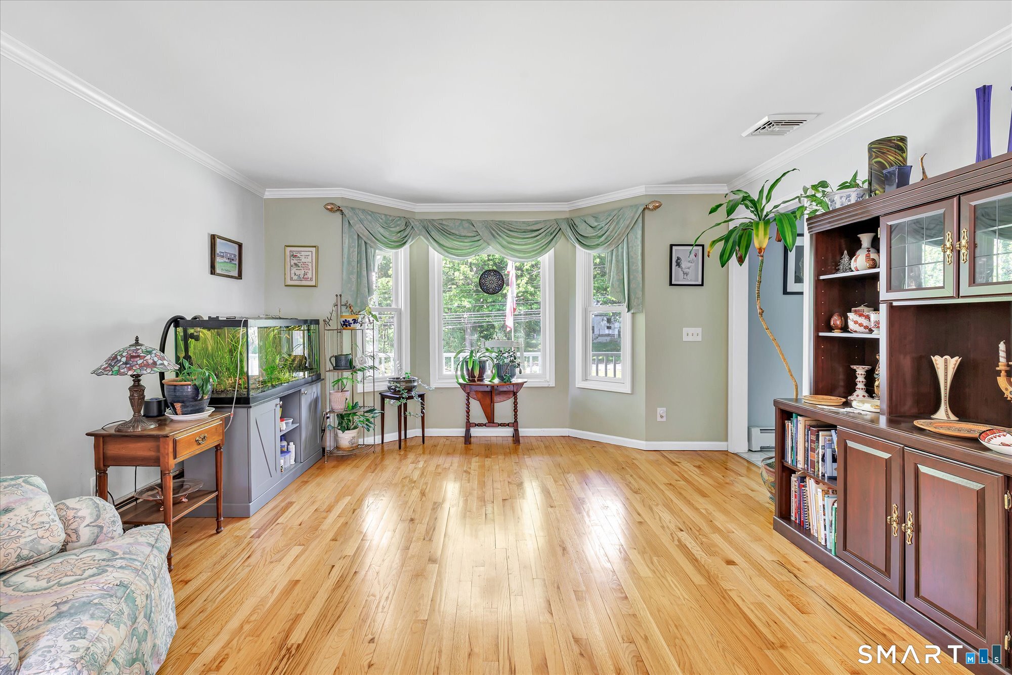 220 Beardsley Road Shelton, CT 06484 - Photo 6 of 38