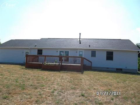 10164 Washburn Road Goodrich, MI 48438 - Photo 2 of 9 20192399-1.JPG