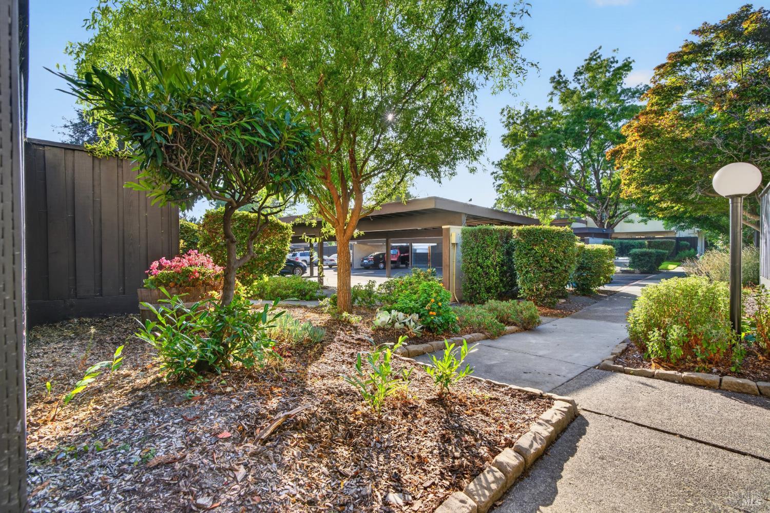 1713 Las Pravadas Court Santa Rosa, CA 95409 - Photo 31 of 32