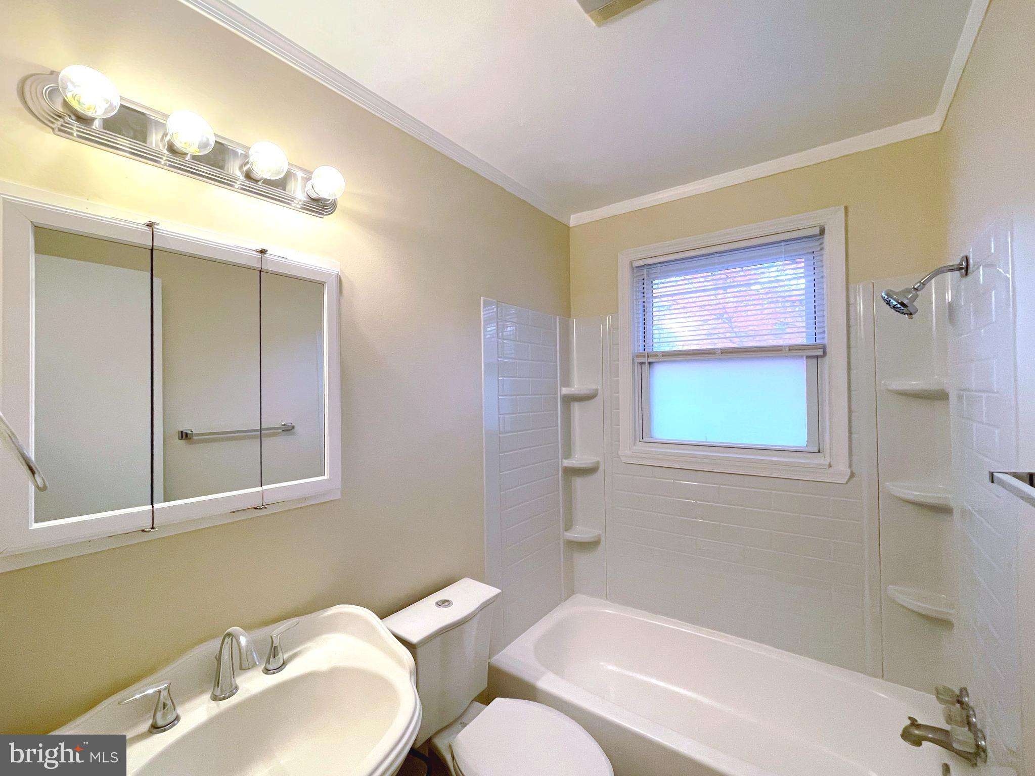 3894 Old Washington Road Waldorf, MD 20602 - Photo 18 of 26 Hall full bath