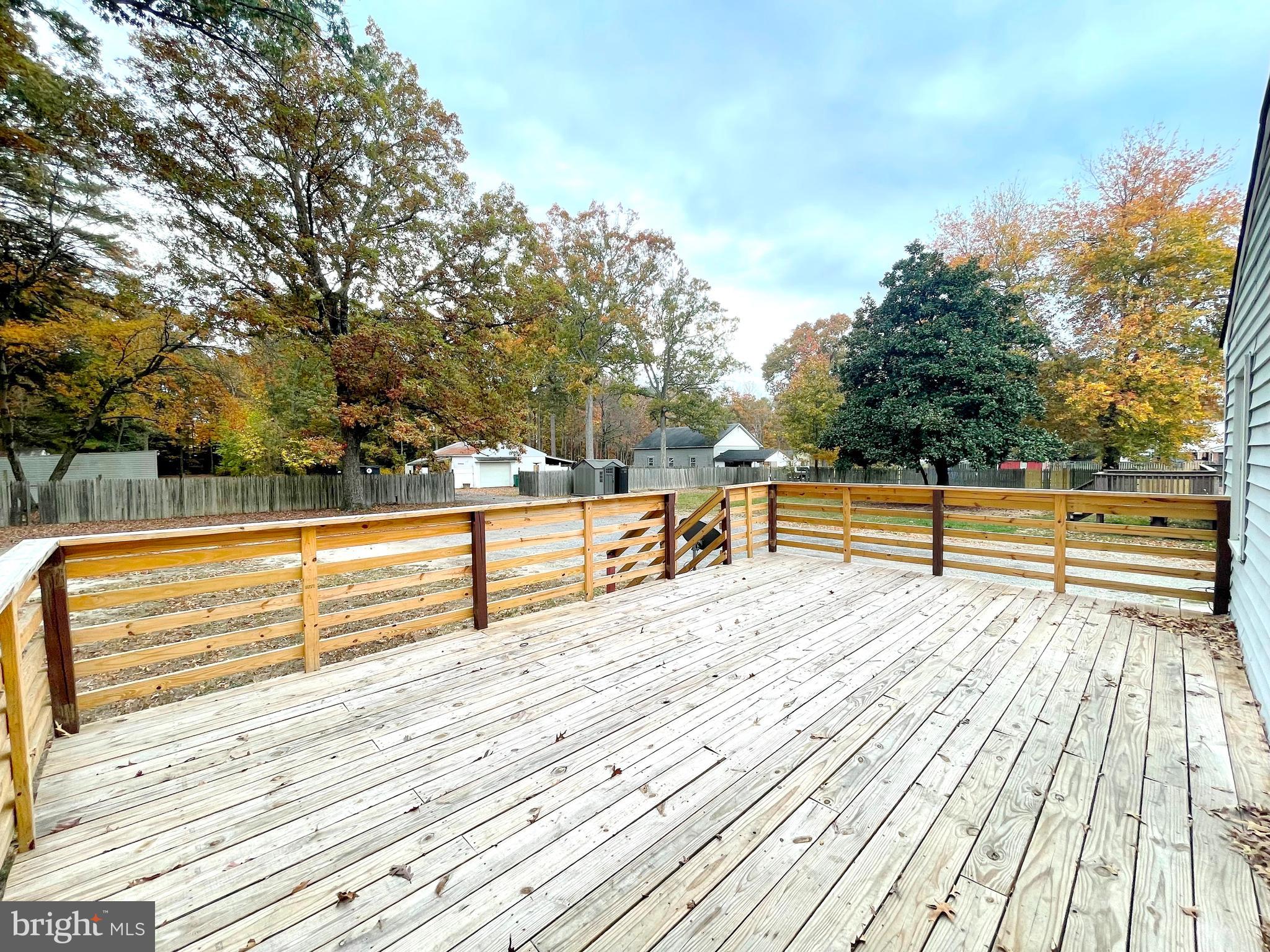 3894 Old Washington Road Waldorf, MD 20602 - Photo 23 of 26 Rear Deck