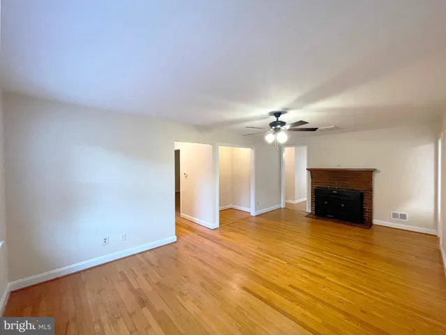 $2,495 | 3894 Old Washington Road, Waldorf, MD 20602