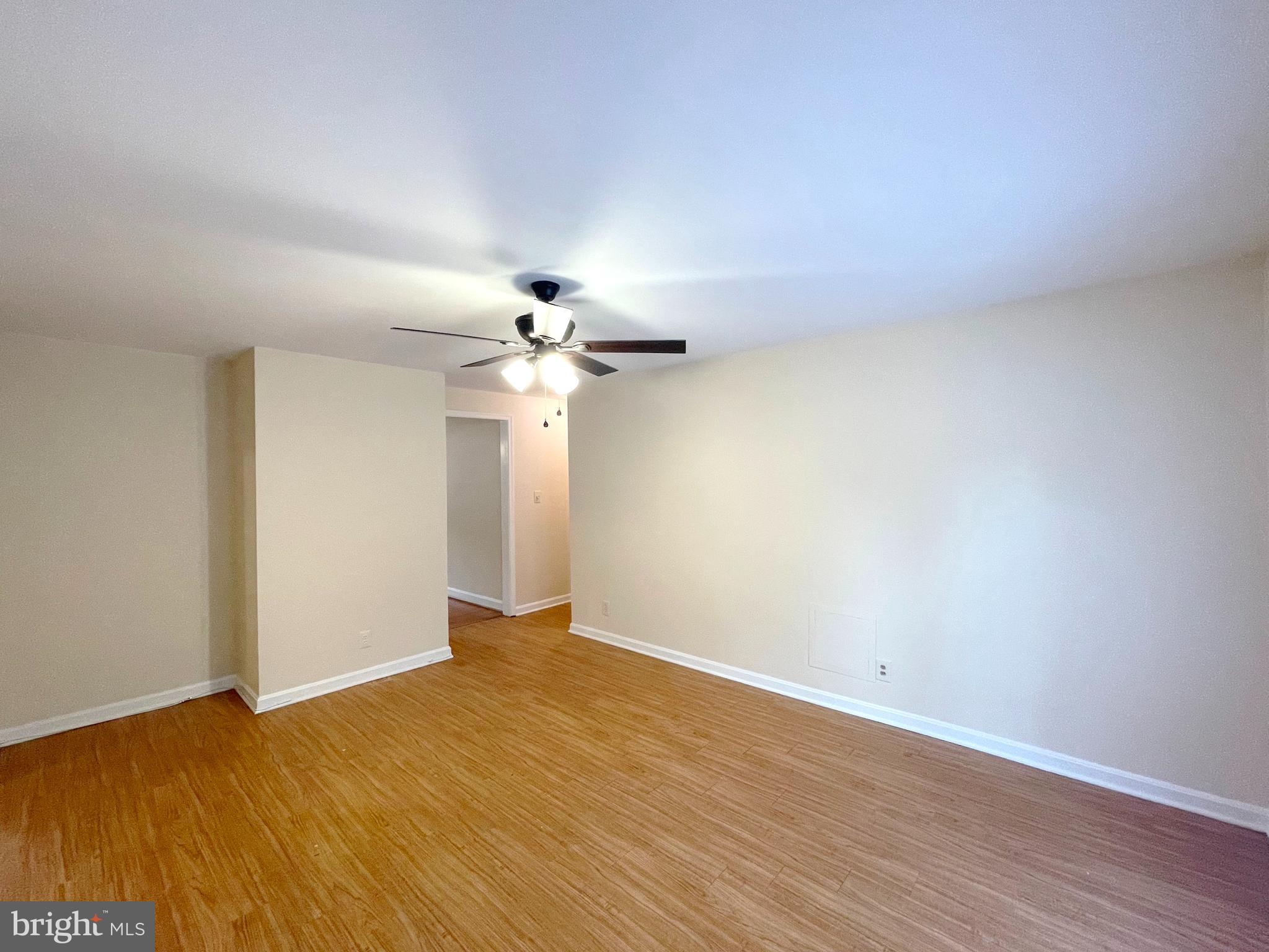 3894 Old Washington Road Waldorf, MD 20602 - Photo 4 of 26 Family Room