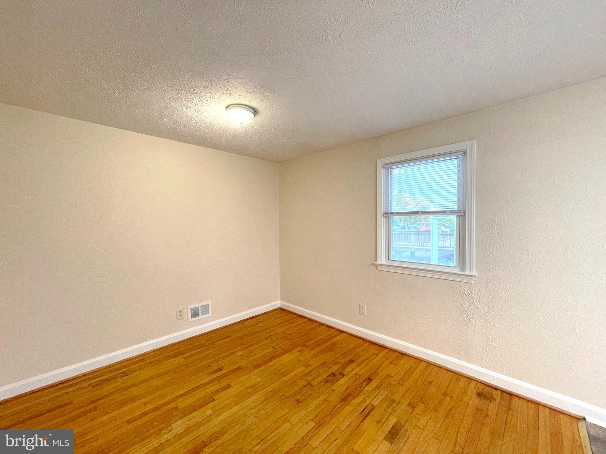 3894 Old Washington Road Waldorf, MD 20602 - Photo 7 of 26 Dining Room