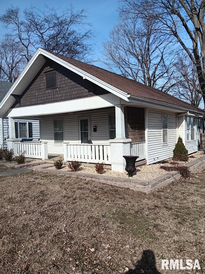 211 Forest Street Anna, IL 62906 - Photo 1 of 17 Gallery Image 1