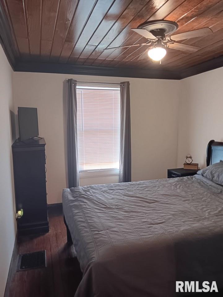 211 Forest Street Anna, IL 62906 - Photo 12 of 17 Gallery Image 12