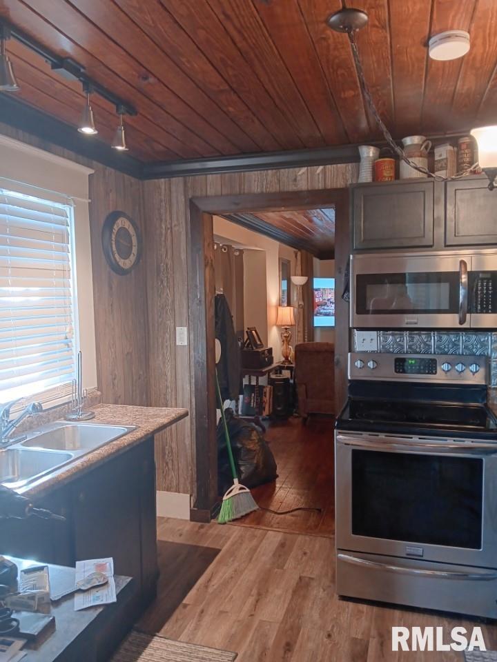 211 Forest Street Anna, IL 62906 - Photo 8 of 17 Gallery Image 8