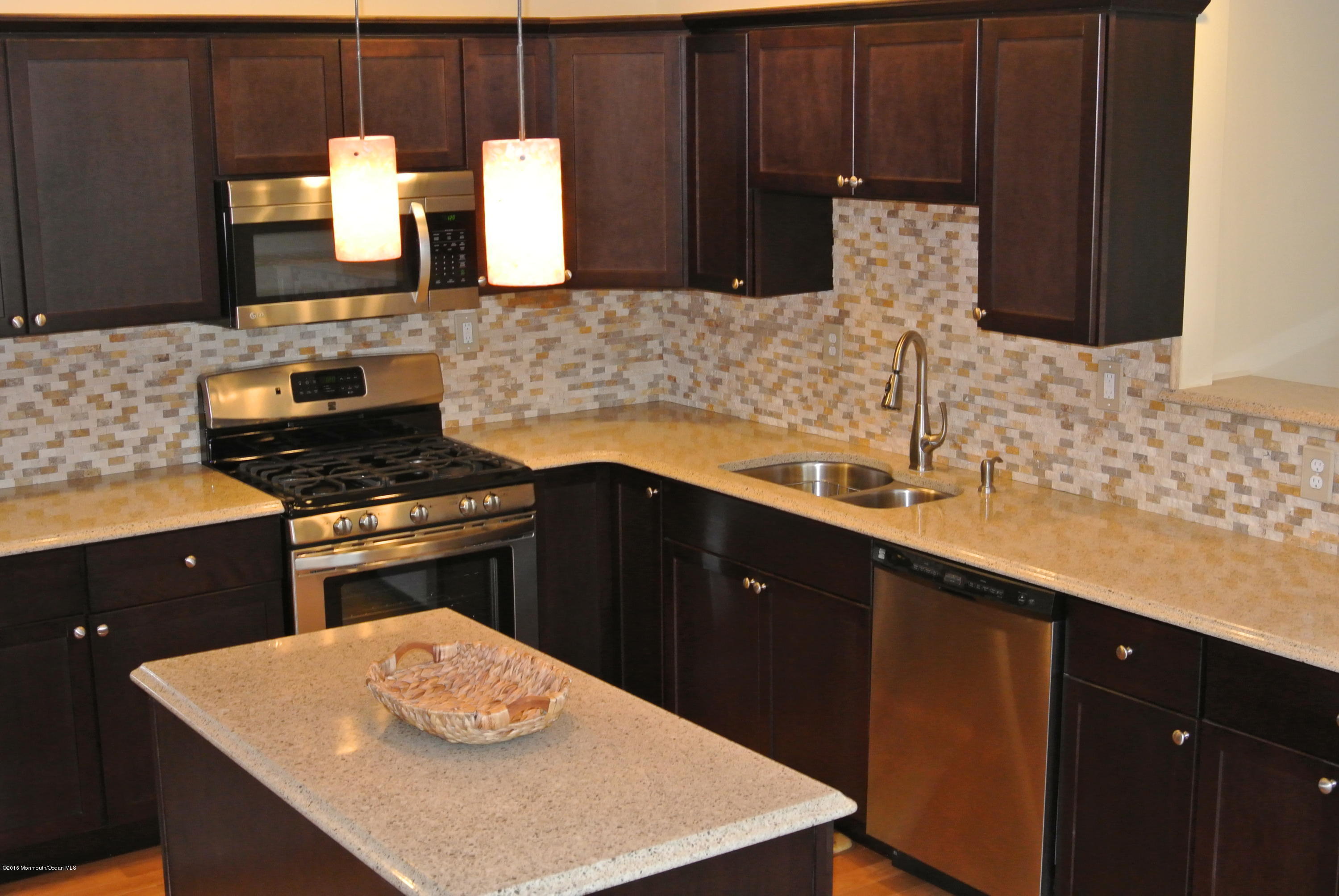 55 Mizzen Road Brick, NJ 08723 - Photo 3 of 21 DSC_1869