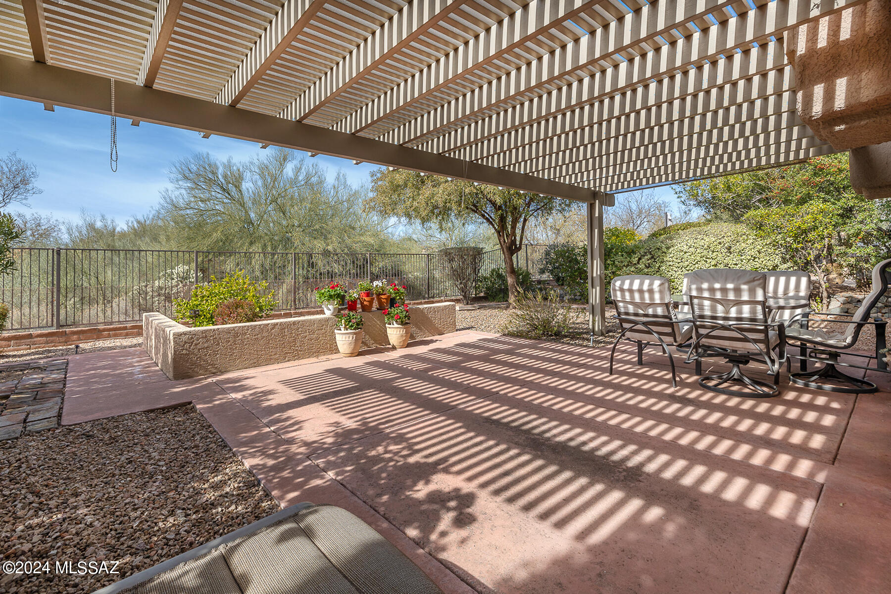 13567 North Pima Spring Way Oro Valley, AZ 85755 - Photo 3 of 35