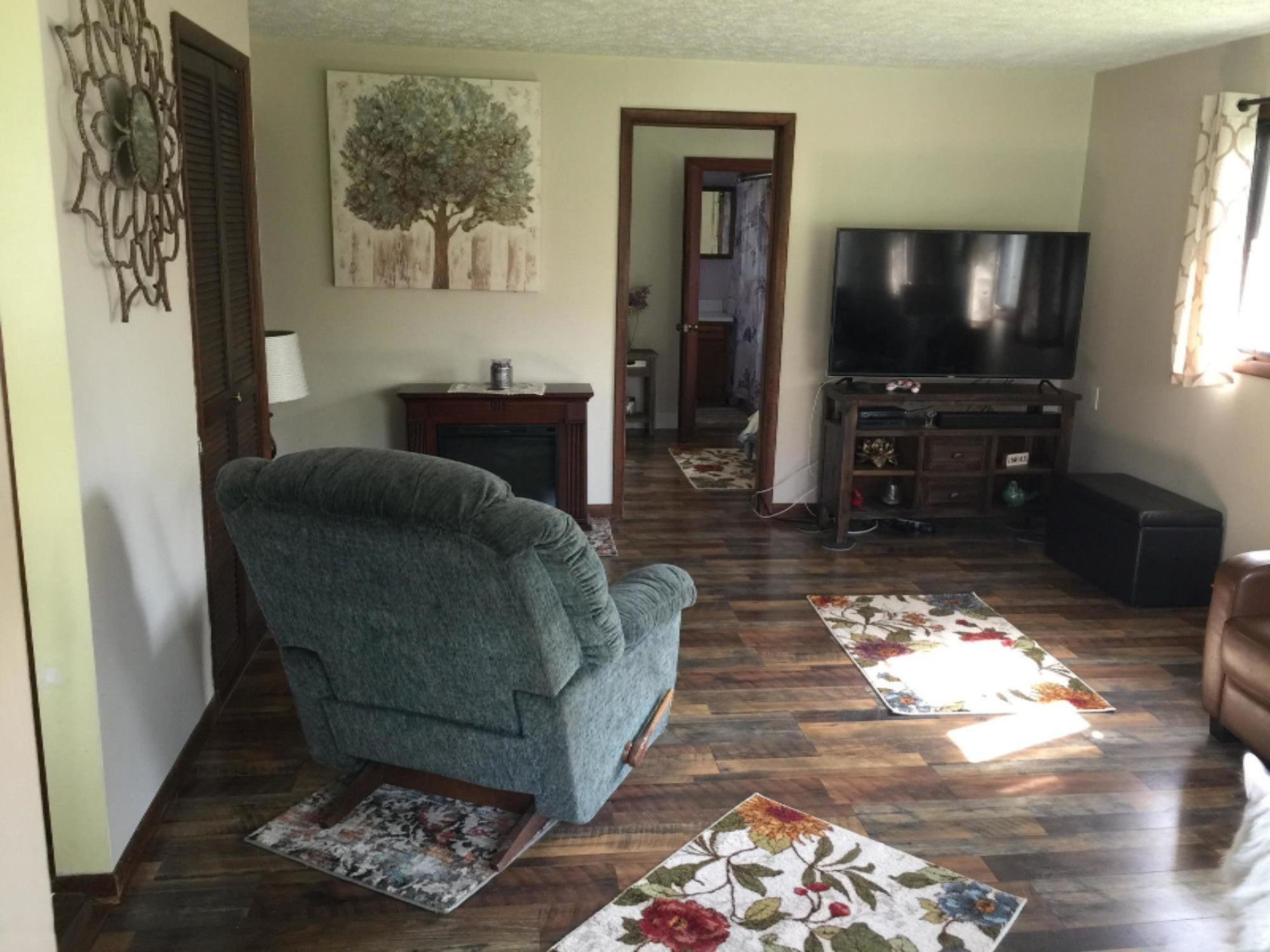 150 Chippewa Road Benton Harbor, MI 49022 - Photo 7 of 17 IMG_0511