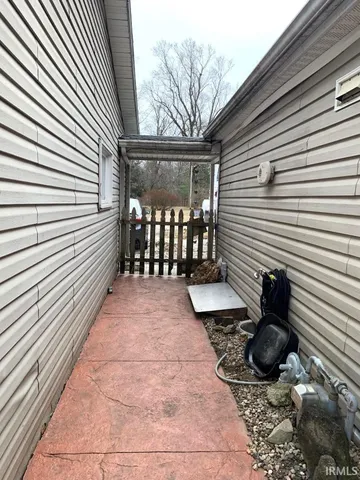 $158,500 | 639 East Washington Street, Veedersburg, IN 47987