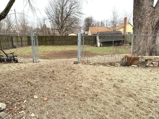 $158,500 | 639 East Washington Street, Veedersburg, IN 47987