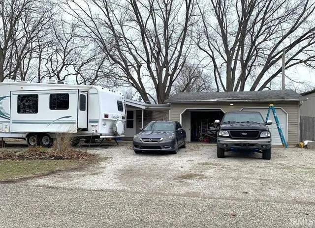 $158,500 | 639 East Washington Street, Veedersburg, IN 47987