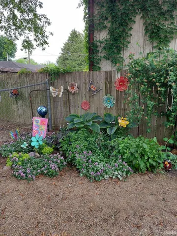 $158,500 | 639 East Washington Street, Veedersburg, IN 47987