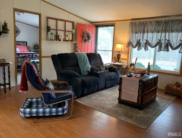 $158,500 | 639 East Washington Street, Veedersburg, IN 47987