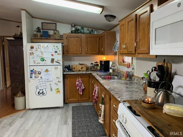 $158,500 | 639 East Washington Street, Veedersburg, IN 47987