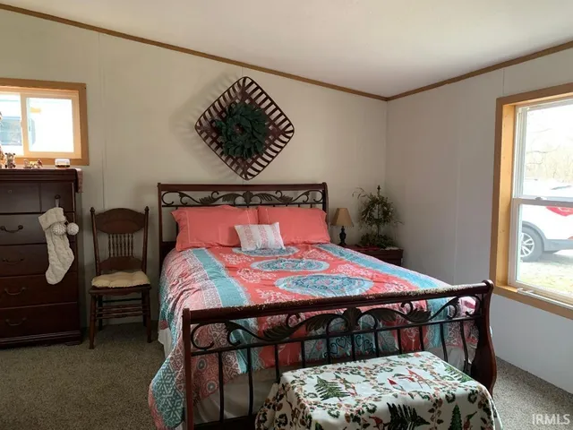 $158,500 | 639 East Washington Street, Veedersburg, IN 47987