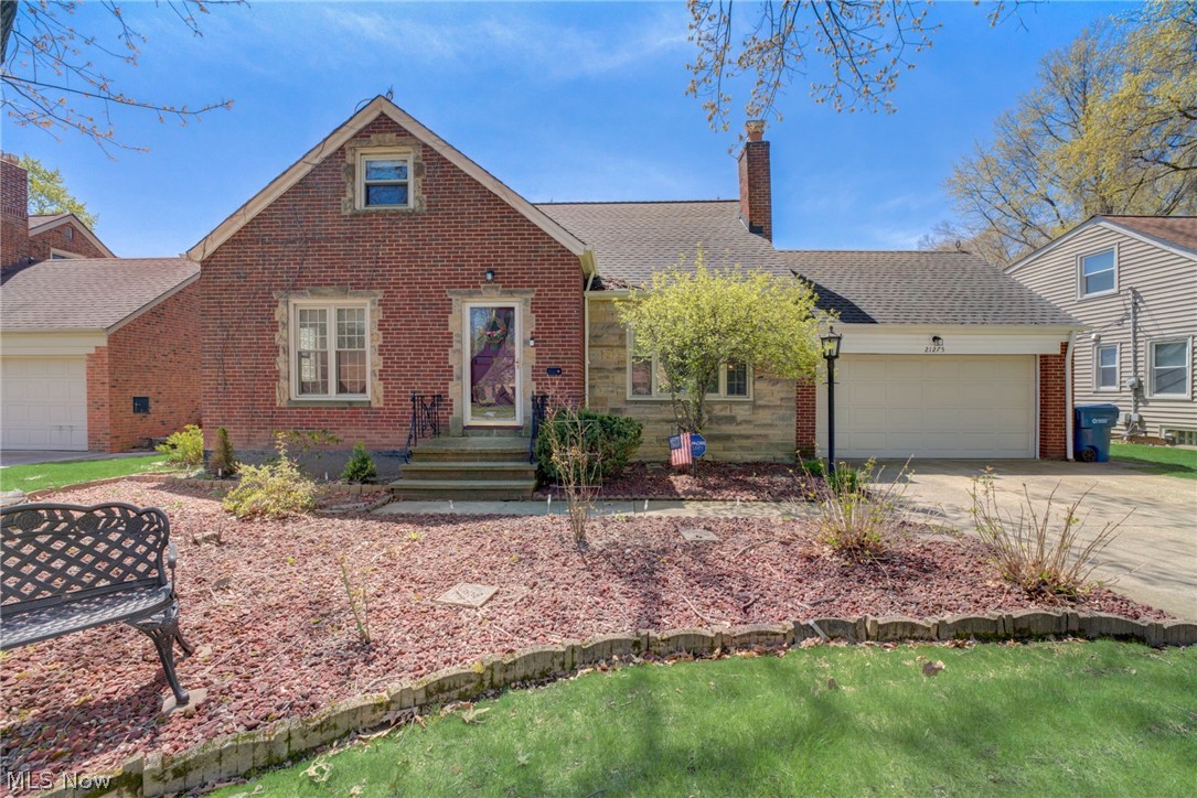 21275 Eaton Road Cleveland, OH 44126 - Photo 4 of 44 Gallery Image 4