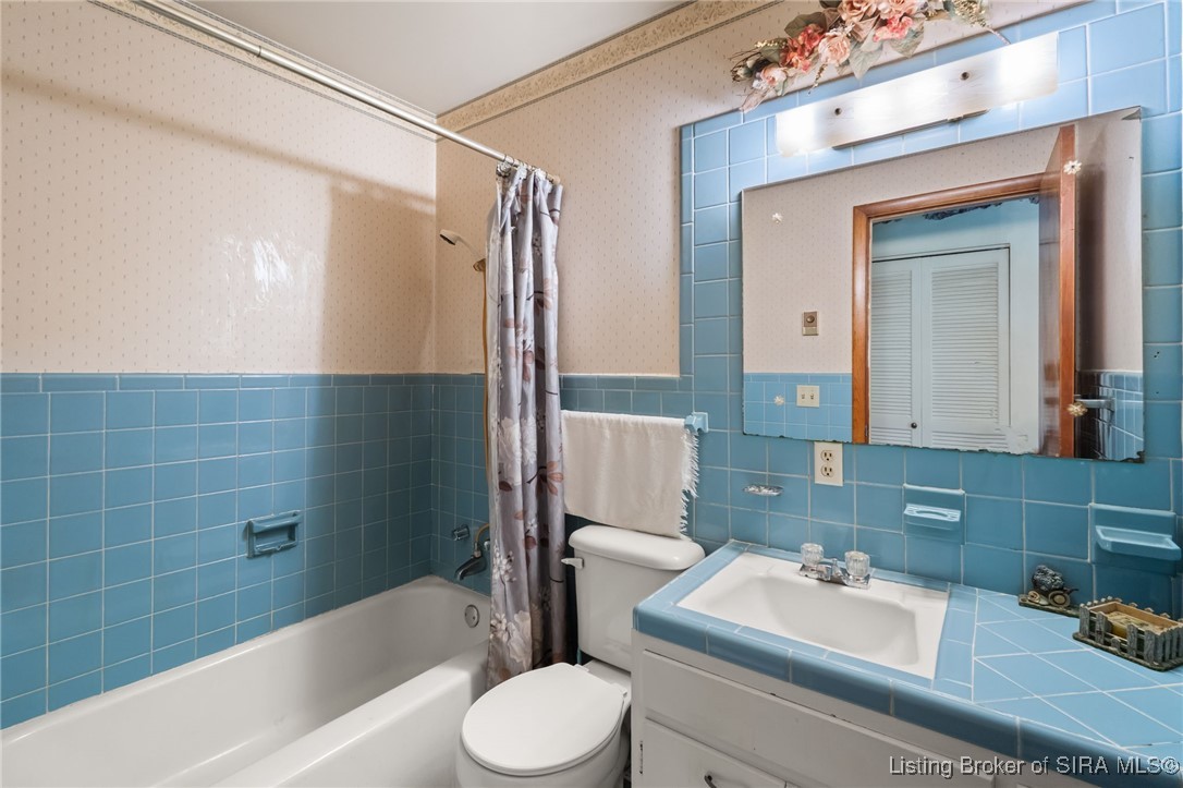 969 South Goshen Road Scottsburg, IN 47170 - Photo 32 of 47