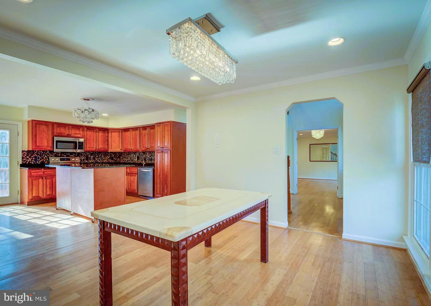 13462 Keytone Road Woodbridge, VA 22193 - Photo 5 of 26