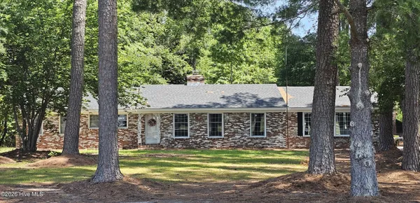 $340,000 | 600 Terrace Lane, Conway, NC 27820