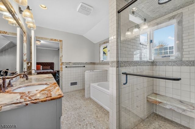 $3,199,000 | 54 Hamilton Drive East, North Caldwell, NJ 07006