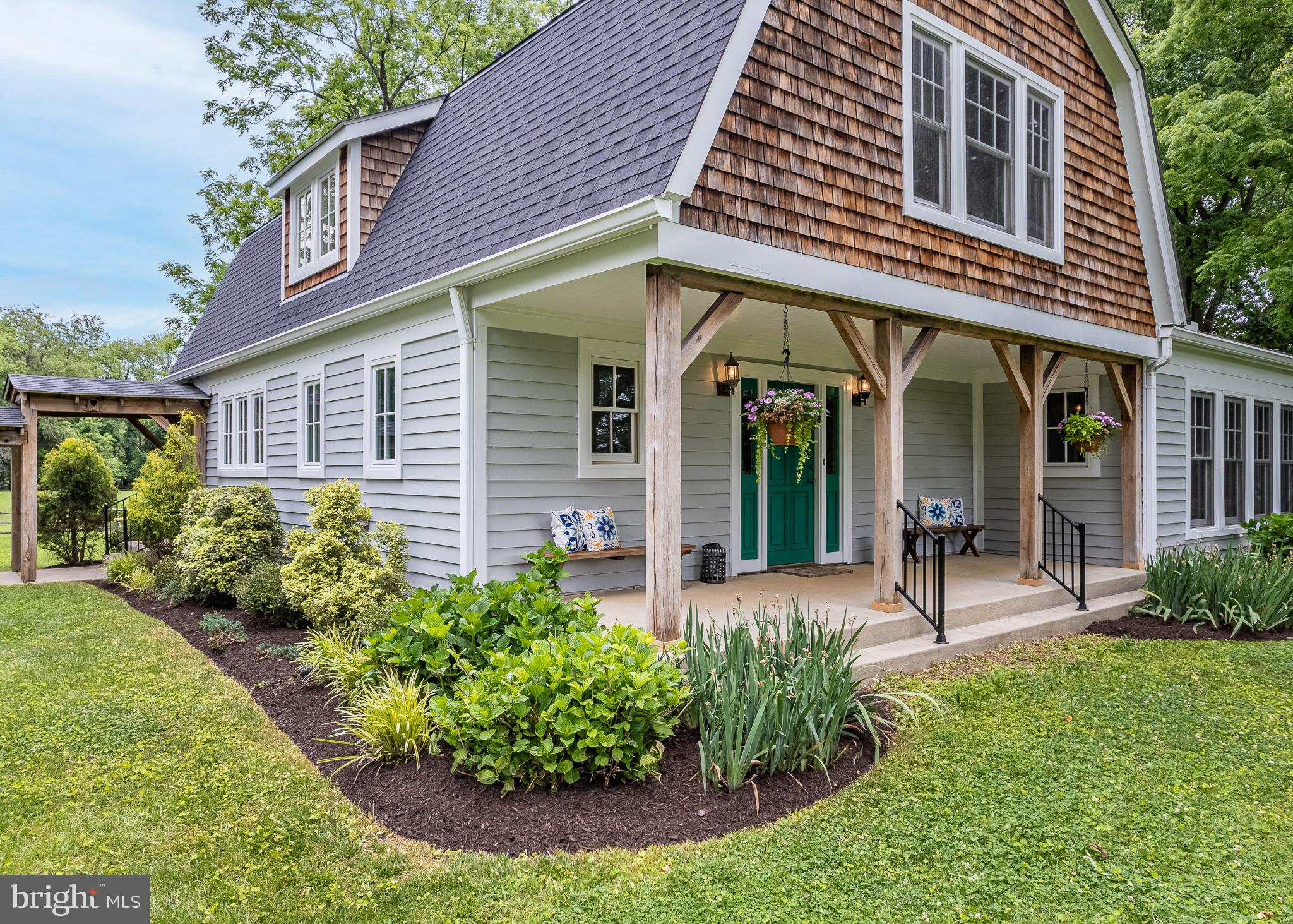 1300 Parrs Ridge Drive Spencerville, MD 20868 - Photo 2 of 73 Charming front porch