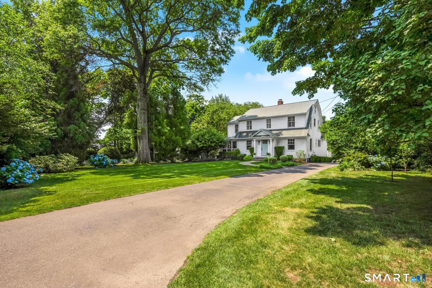 5 Birch Road Darien, CT 06820 - Photo 2 of 40