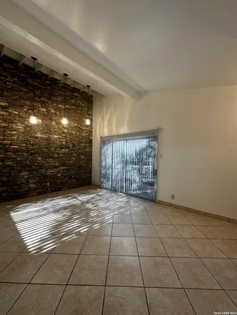 $1,600 | 119 Sunnyland Drive, San Antonio, TX 78228