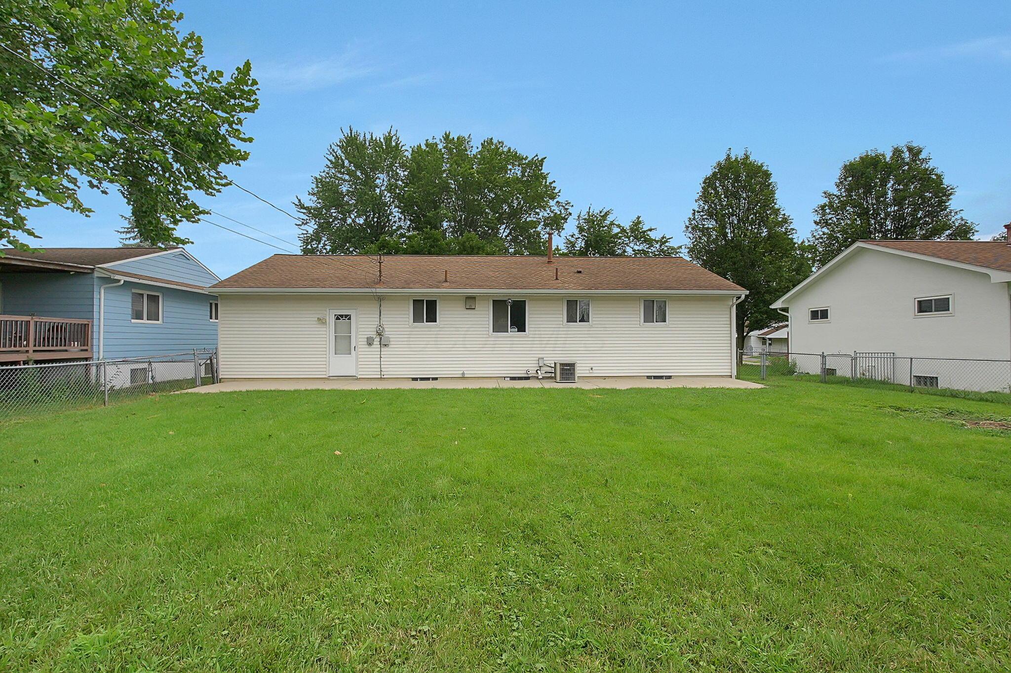 1647 Jackson Road Columbus, OH 43223 - Photo 24 of 30 25-web-or-mls-1647-jackson-rd