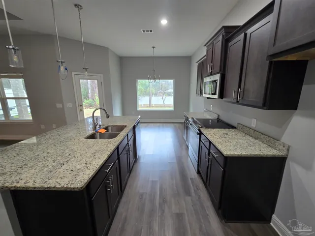 $347,500 | 5208 Aqua Vista Drive, Gulf Breeze, FL 32563