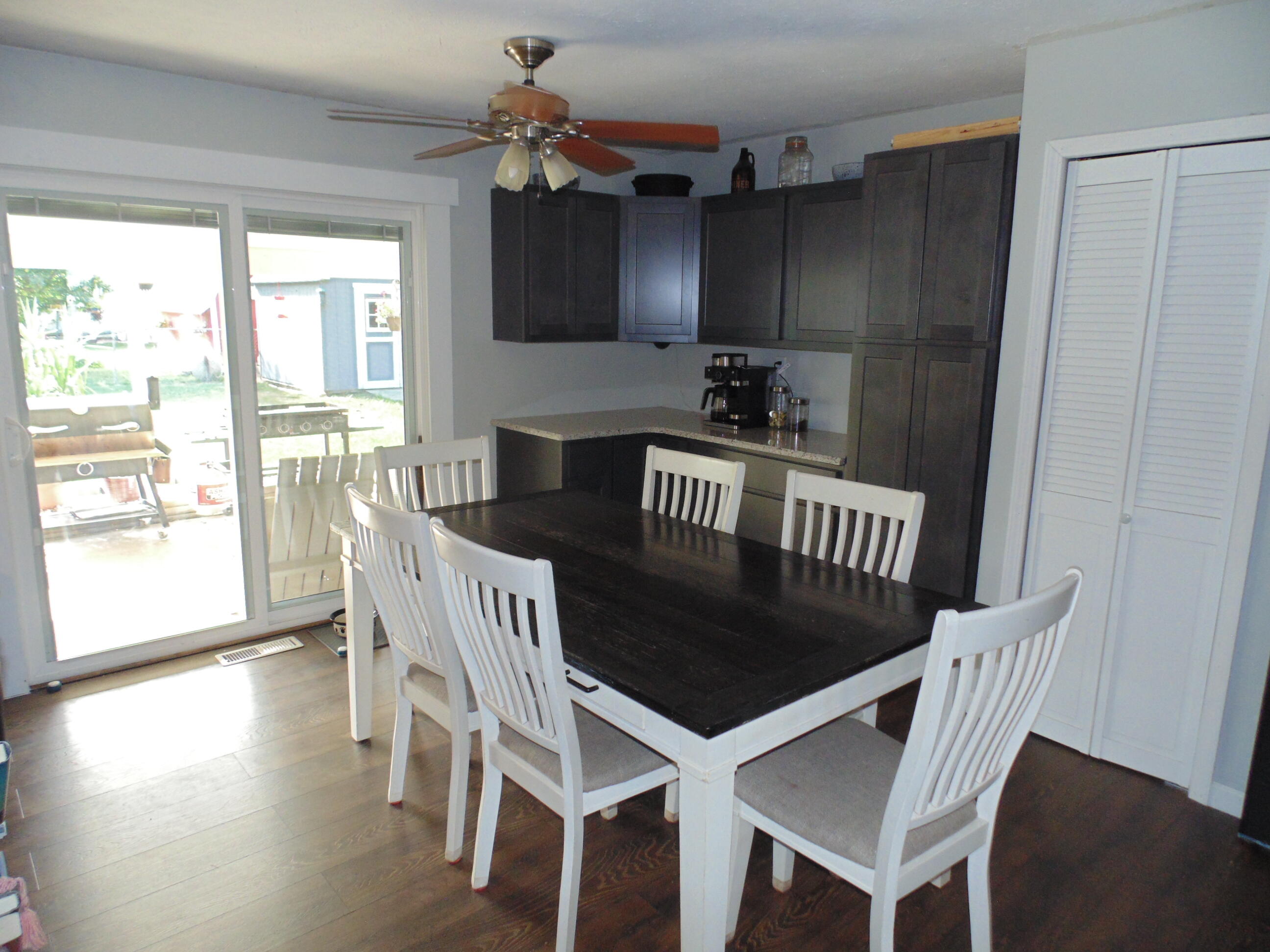 642 Oxbow Road Valparaiso, IN 46385 - Photo 11 of 34 2592x1944