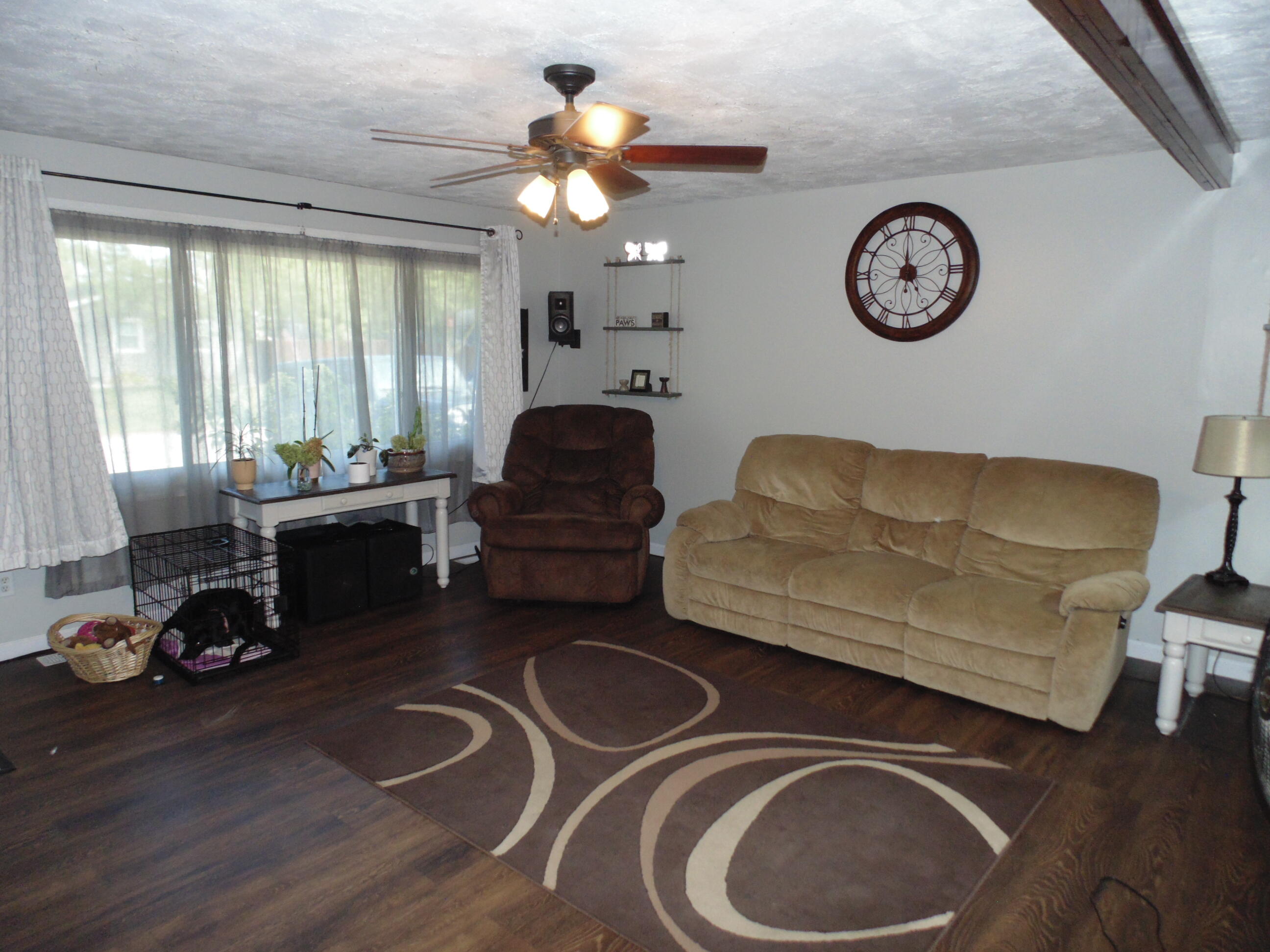 642 Oxbow Road Valparaiso, IN 46385 - Photo 9 of 34 2592x1944