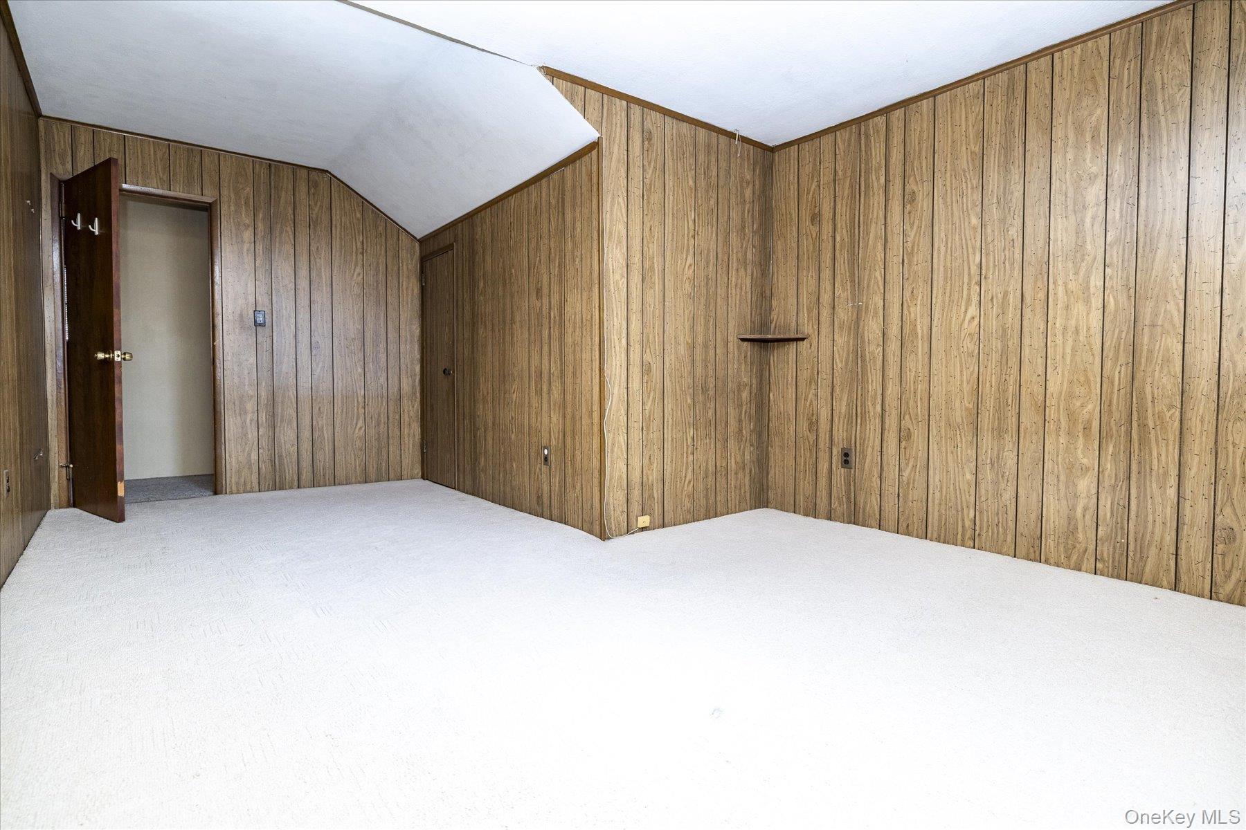 560 Stowe Avenue Baldwin, NY 11510 - Photo 19 of 25