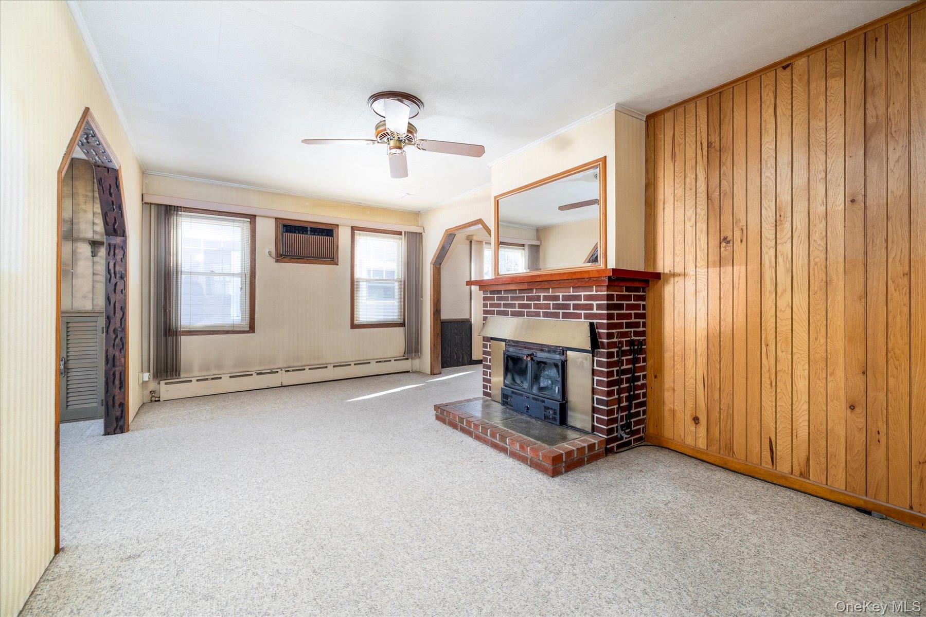 560 Stowe Avenue Baldwin, NY 11510 - Photo 2 of 25