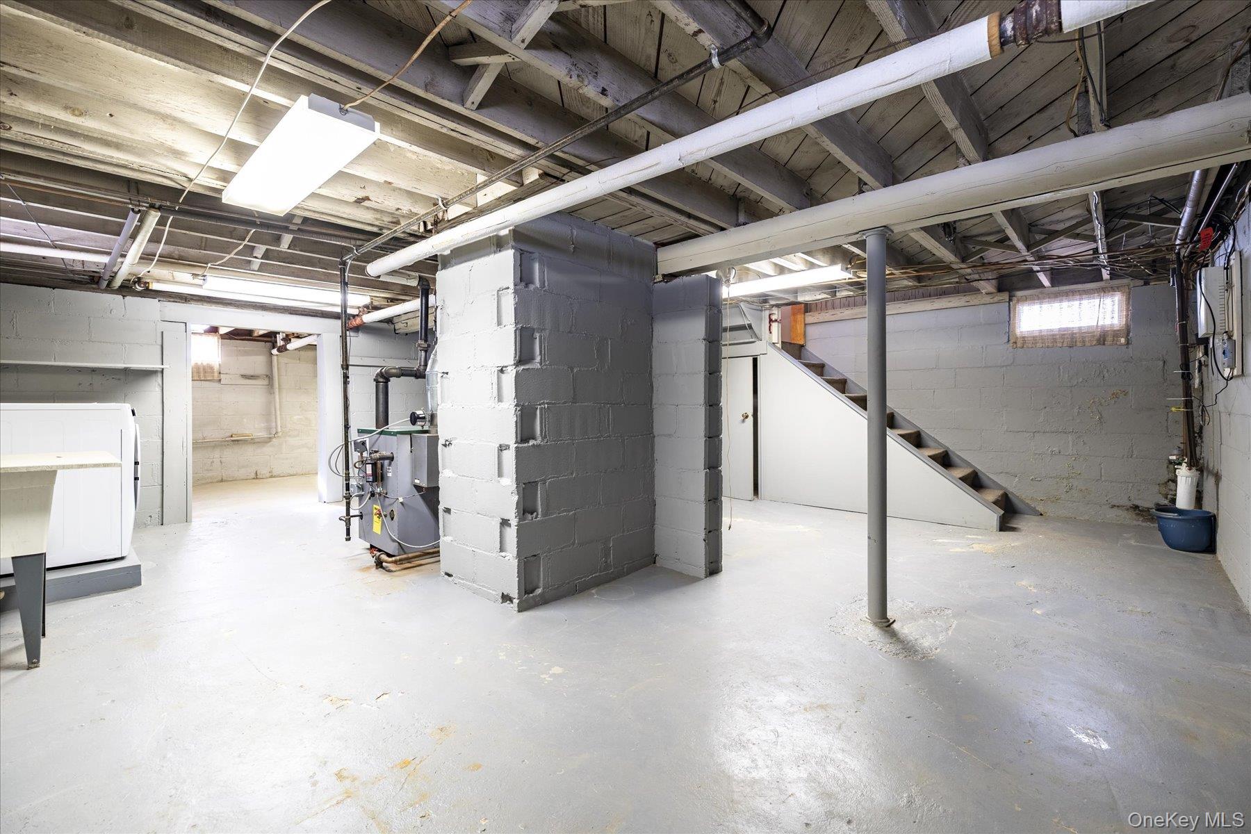 560 Stowe Avenue Baldwin, NY 11510 - Photo 22 of 25