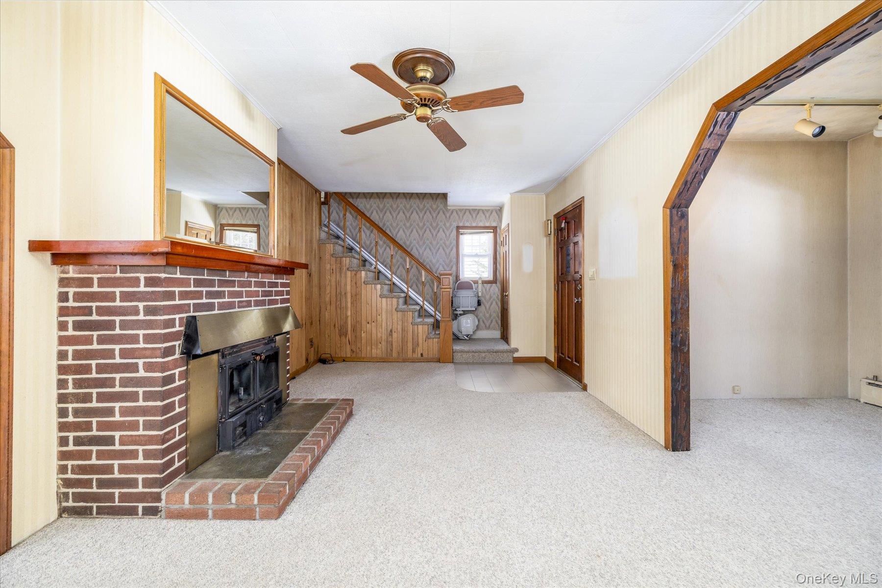 560 Stowe Avenue Baldwin, NY 11510 - Photo 3 of 25